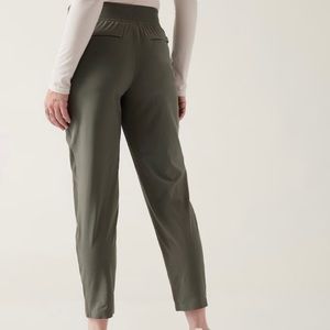 Athleta Brooklyn Ankle Pants in Olive